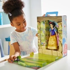 Snow White Disney Story Doll – 11'' -Disney 1610040902071 4