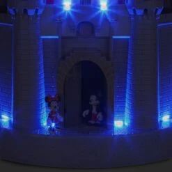 Sleeping Beauty Castle Play Set – Disneyland -Disney 1714047402101 3