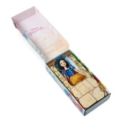 Disney Snow White Classic Doll – 11 1/2'' -Disney 6001040901706 2