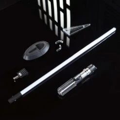 Disney Darth Vader Legacy LIGHTSABER Collectible Set – Star Wars -Disney 6106047623983 7